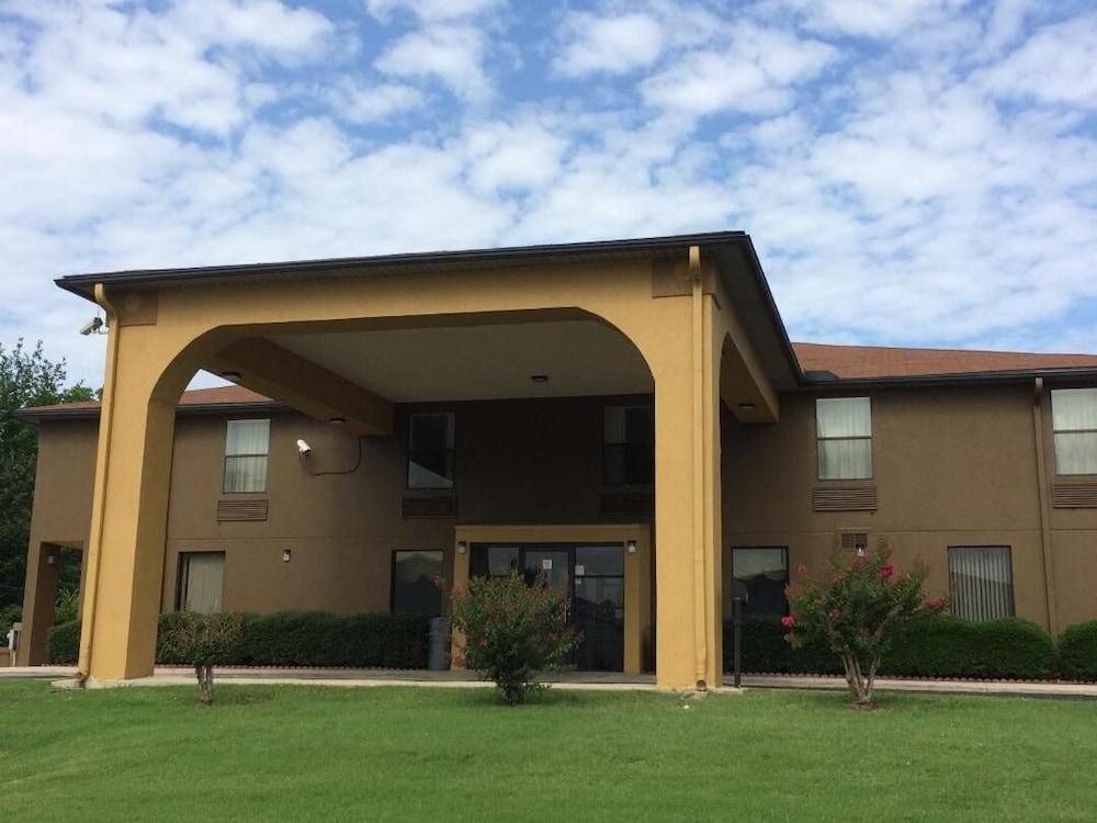 Luxury Inn & Suites Selma Dış mekan fotoğraf