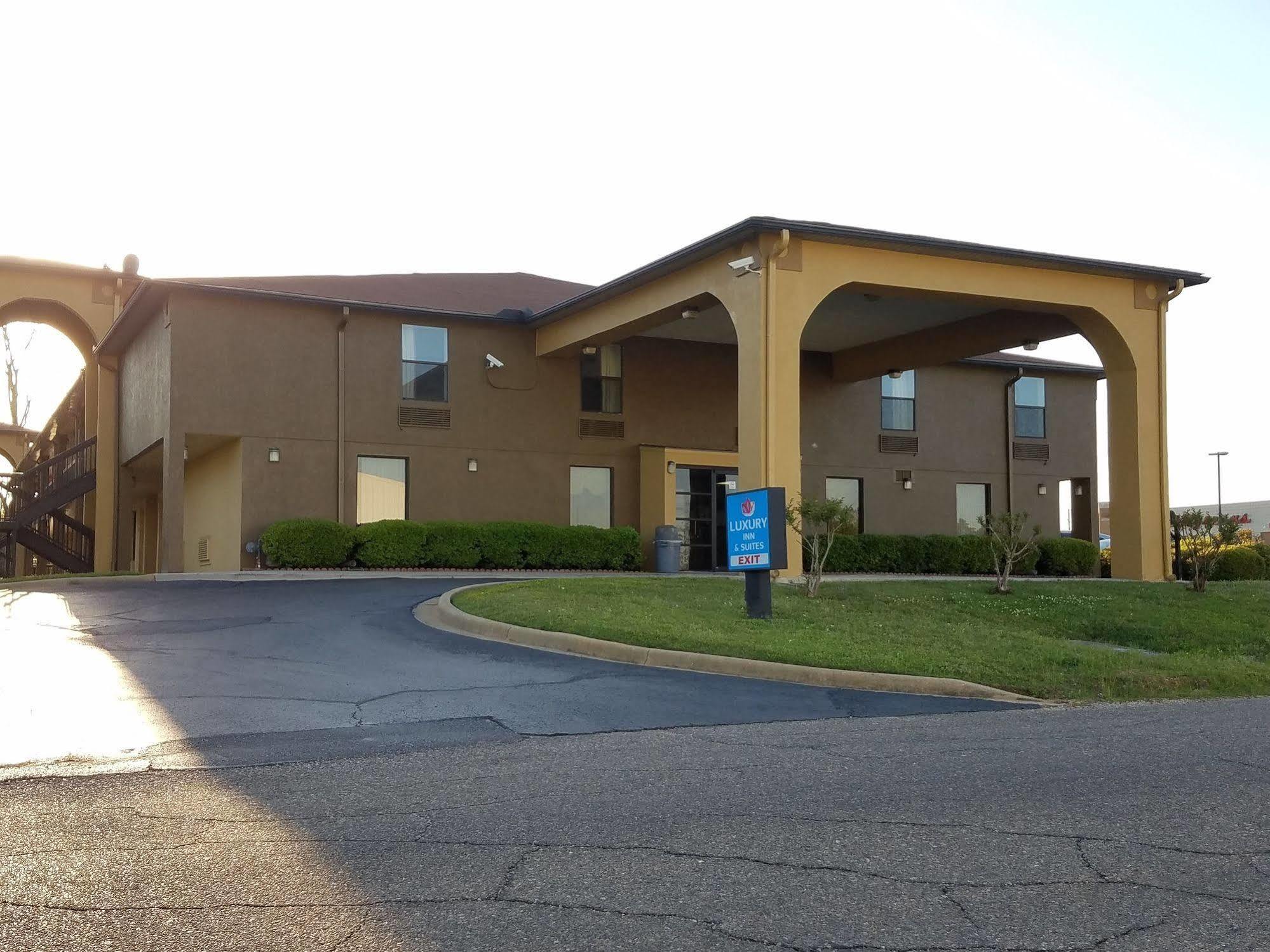 Luxury Inn & Suites Selma Dış mekan fotoğraf